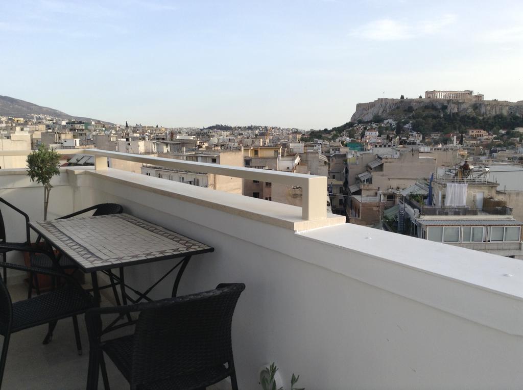 Acropolis At Home: Loft With A View เอเธนส์ ภายนอก รูปภาพ